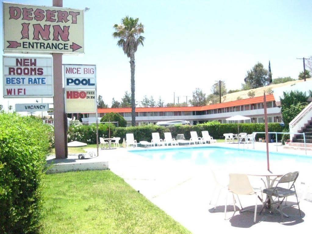 Desert Inn Motel 巴斯托 外观 照片